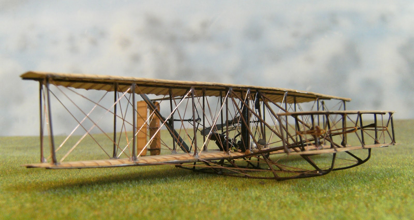 самолет флайер братьев райт. братья райт первый самолет. самолет братьев райт 1903. первый самолет райт. самолет братьев райт 1903.