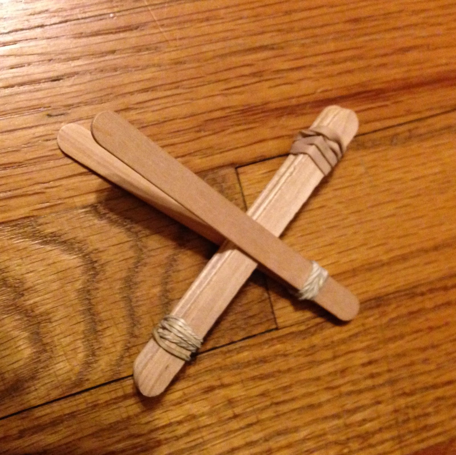 Popsicle stick catapult @ whatilivefor.net