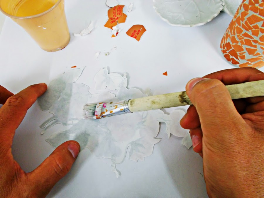 DIY-ideas decoración-reciclaje-diogeneras-botella-cristal-vidrio-cáscaras de huevo-decoupage-3