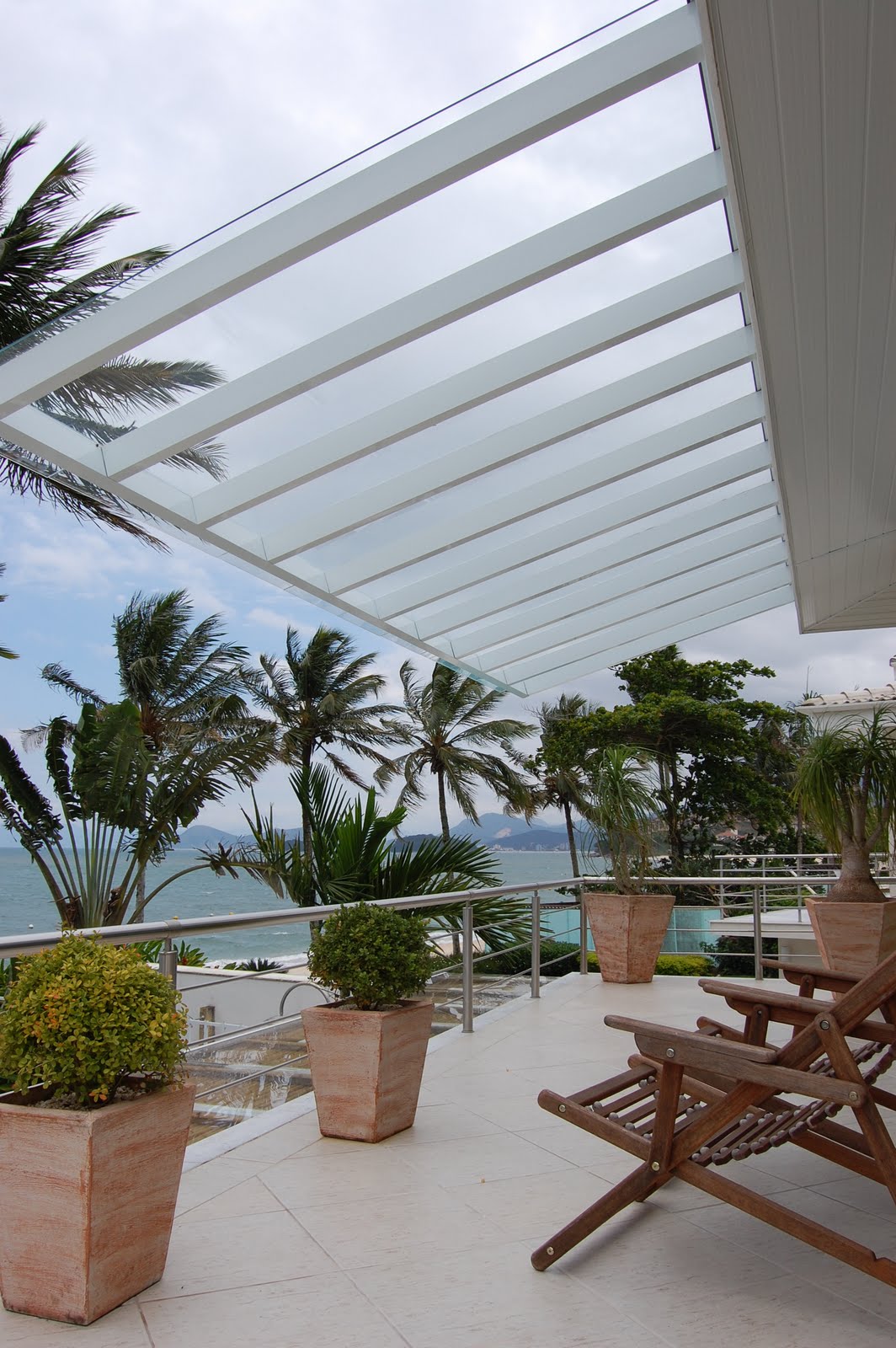 Klein Vidraçaria e Esquadrias de Alumínio Coberturas de