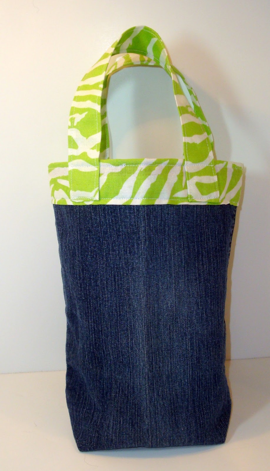 Everyday Art Work: Upcycled Denim Blue Jeans Carry Sack - Tote - Purse
