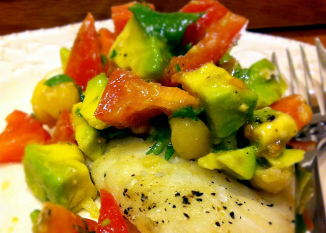 Paleo Diet Recipes: White Fish with Macadamia Salsa Recipe