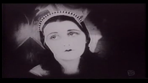 vlcsnap 1425036 - El gabinete del Dr.Caligari-1920-vhsrip-voz en off en español y música especial Divisa (Ciclo Videoclub Nueva Cultura A-Z)