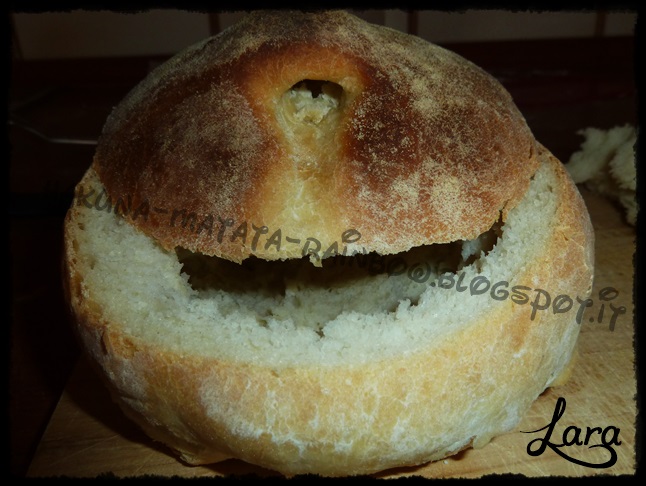 cestini di pane riepieni (pane contenitore)