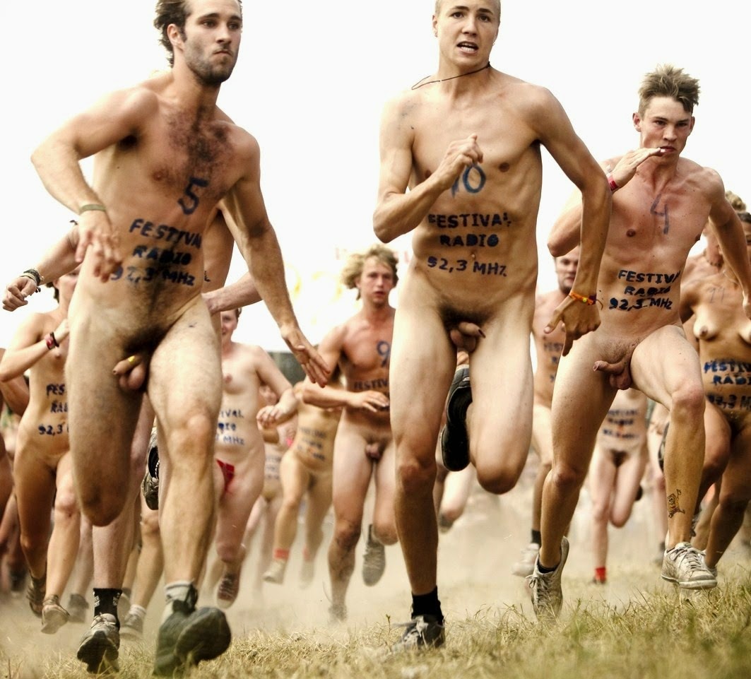 бег за голым мужиком фото 6