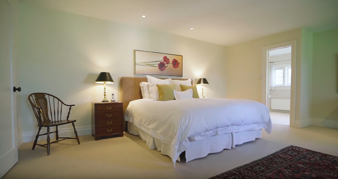 19 Photos vs. 501 Russell Hill Rd, Toronto Home Interior Design Tour