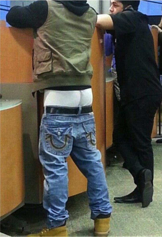 Sexy Saggers Hot White Sag with a Belt