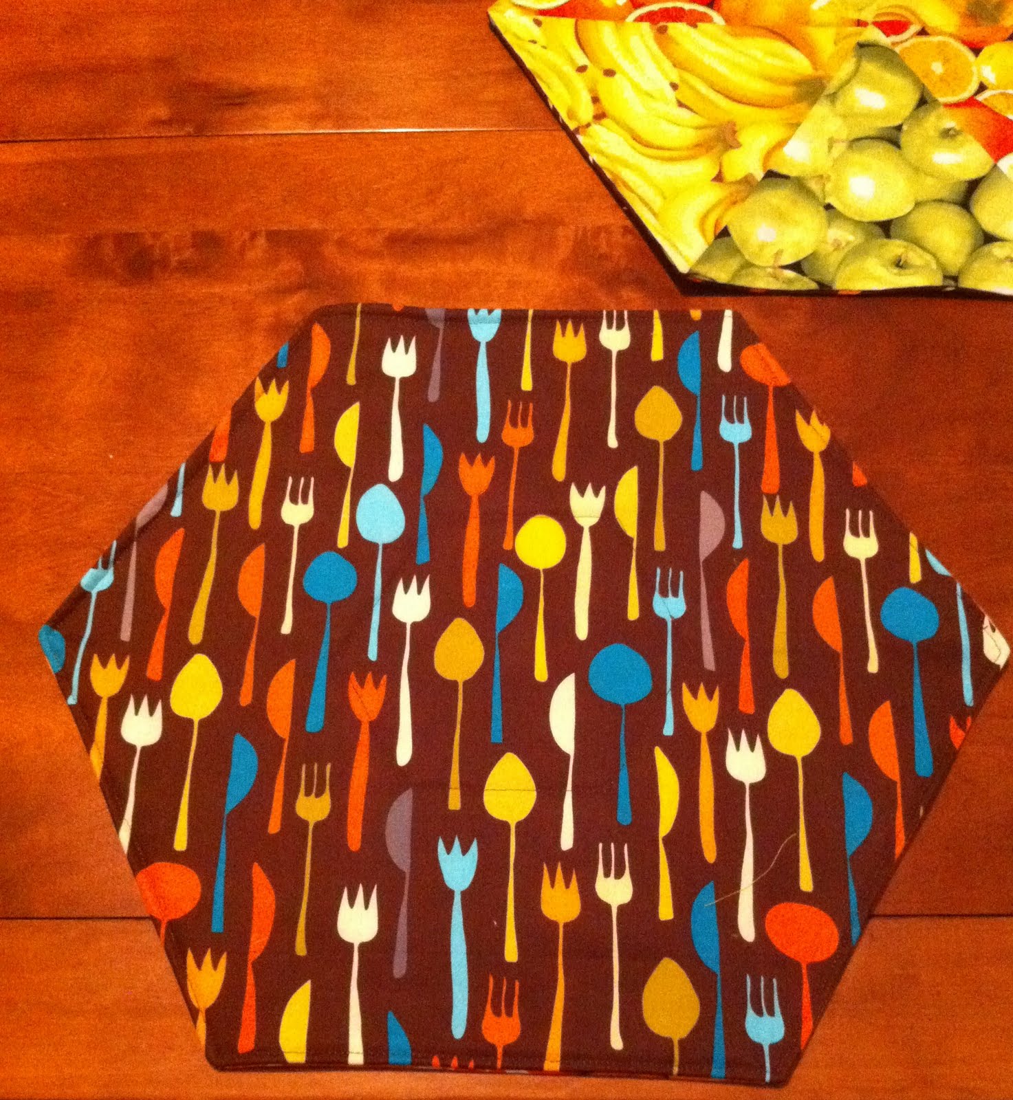 Lauren's Quilts Hexagon Placemats!
