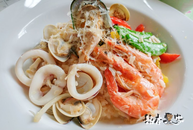 苗栗酪農義式料理|紅穀倉餐廳|飛牛牧場服務中心~牛奶優格入菜好滋味