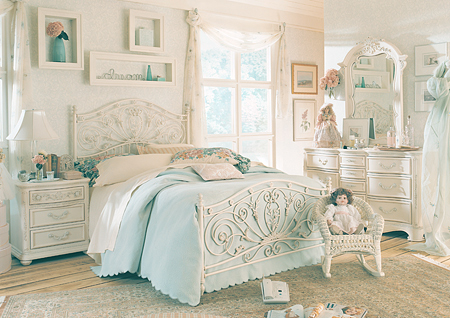 White Vintage Bedroom 51