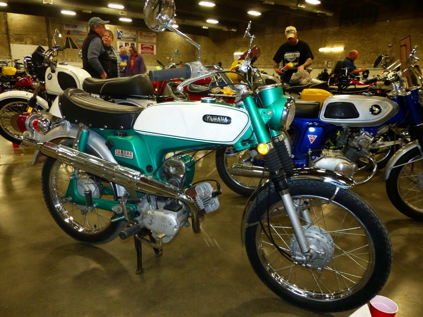 Vintage Motorcycle Shows 90