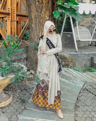 model kebaya wisuda modern terbaru model kebaya wisuda modern terbaru