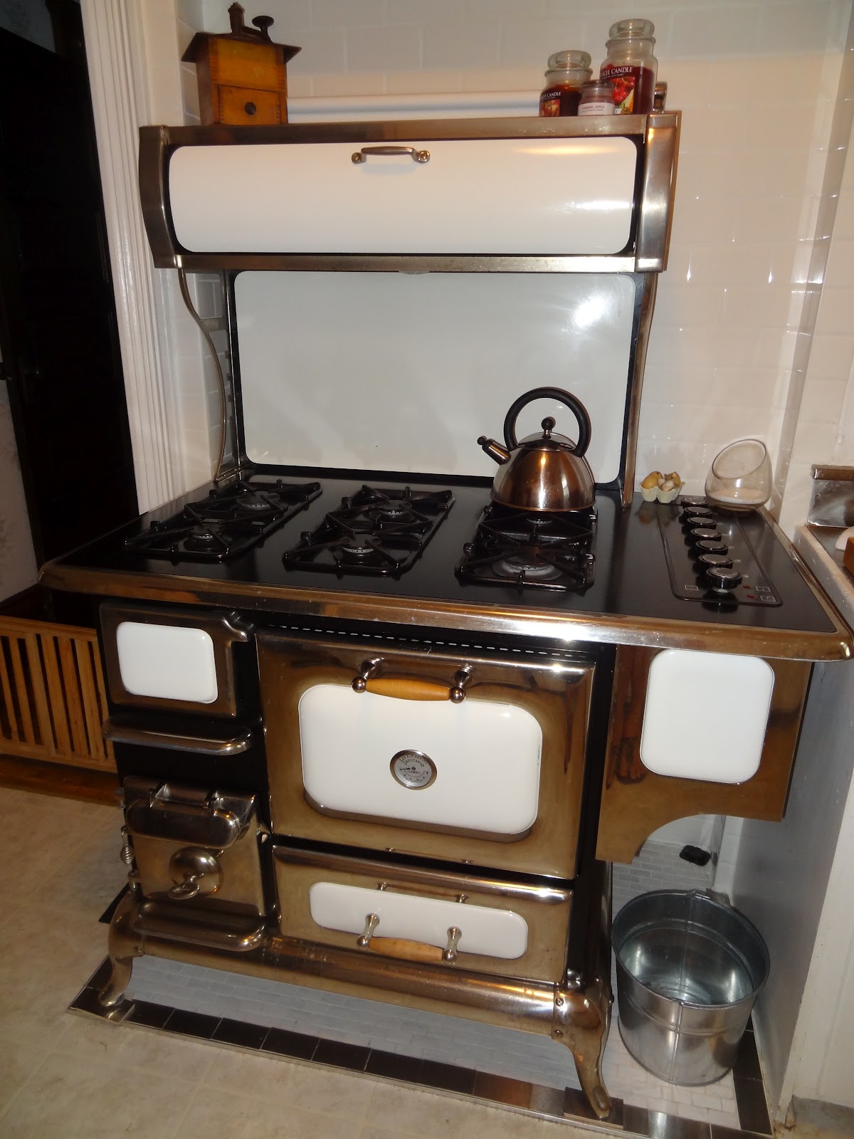 Power Home Solutions My Almost Famous Stove!