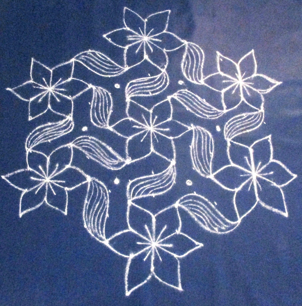 Dot kolam | Flower design ( 13 to 7 )