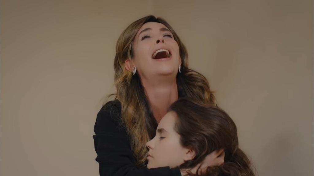 Łzy Cennet odcinek 95: Cennet i Kaya chcą popełnić samobójstwo! Arzu ratuje córkę! [Streszczenie + Zdjęcia]