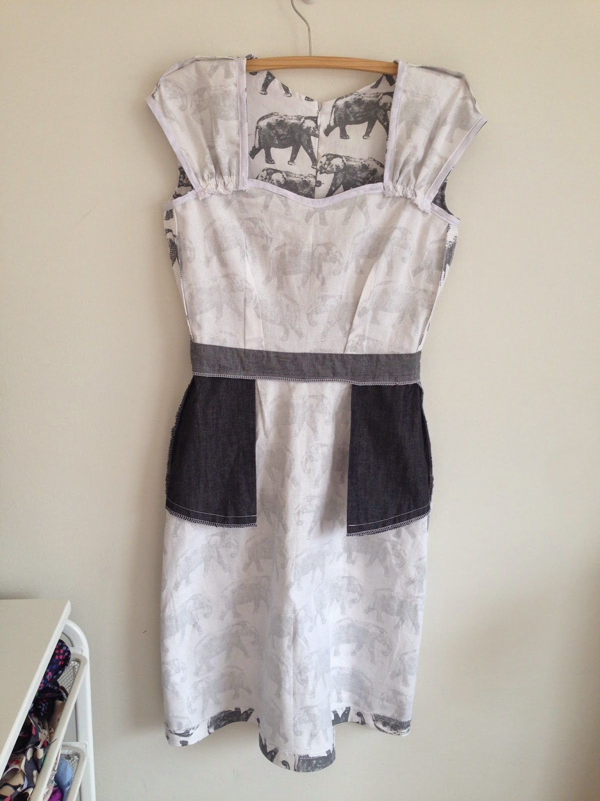 Elephant Cambie Dress