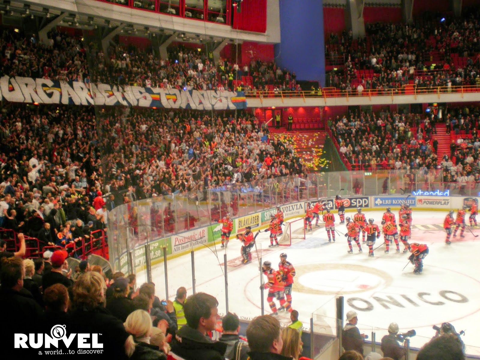 RUNVEL: ΣΤΟ ΣΦΑΙΡΙΚΟ STOCKHOLM GLOBE ARENA.