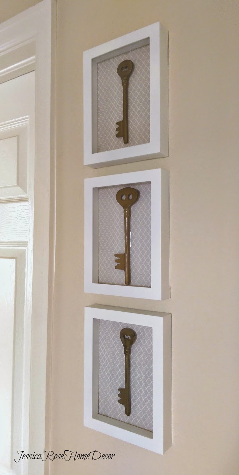 JessicaRose Home Decor HowTo Framed Antique Skeleton Keys