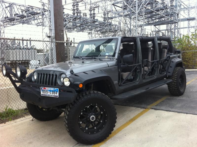 Trussty Jasmine: The longest Jeep Wrangler ever made