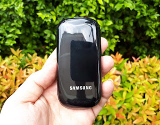 Samsung Caramel E1270 Seken Dual SIM Flip Phone Mulus