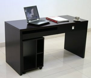 Modern Home Office Desks Offer Plenty Of Work Space