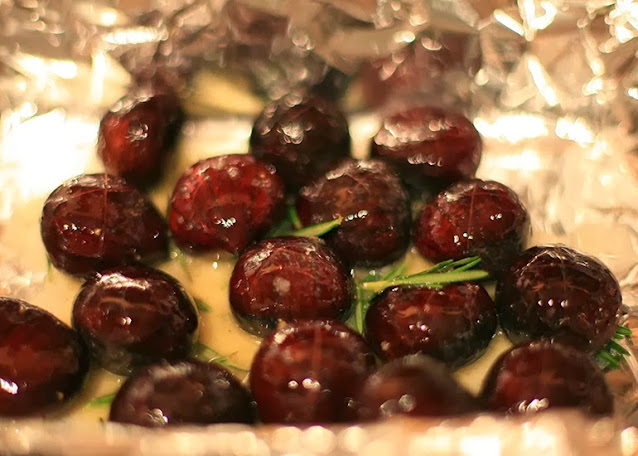 Ψητά κάστανα με δενδρολίβανο