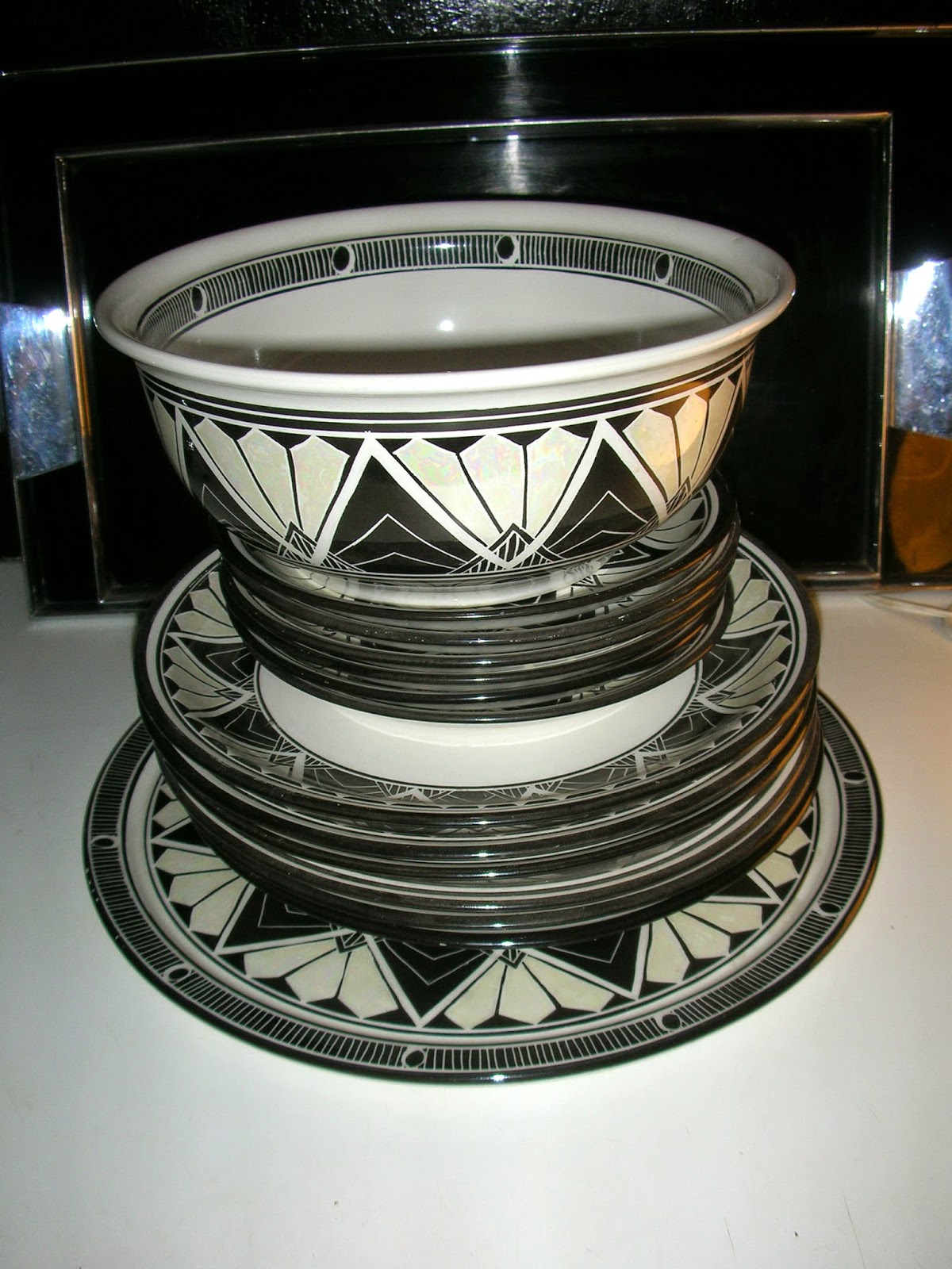 SKYSCRAPER CAPE TOWN 20th CENTURY CLASSICS South African Pottery