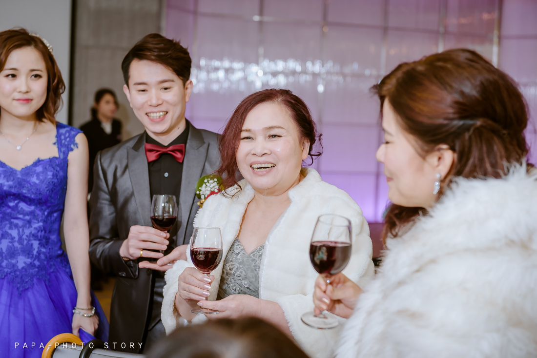 “婚攝,自助婚紗,桃園婚攝,台北婚攝,婚攝推薦,婚紗工作室,就是愛趴趴照,婚攝趴趴照,內湖水源會館”
