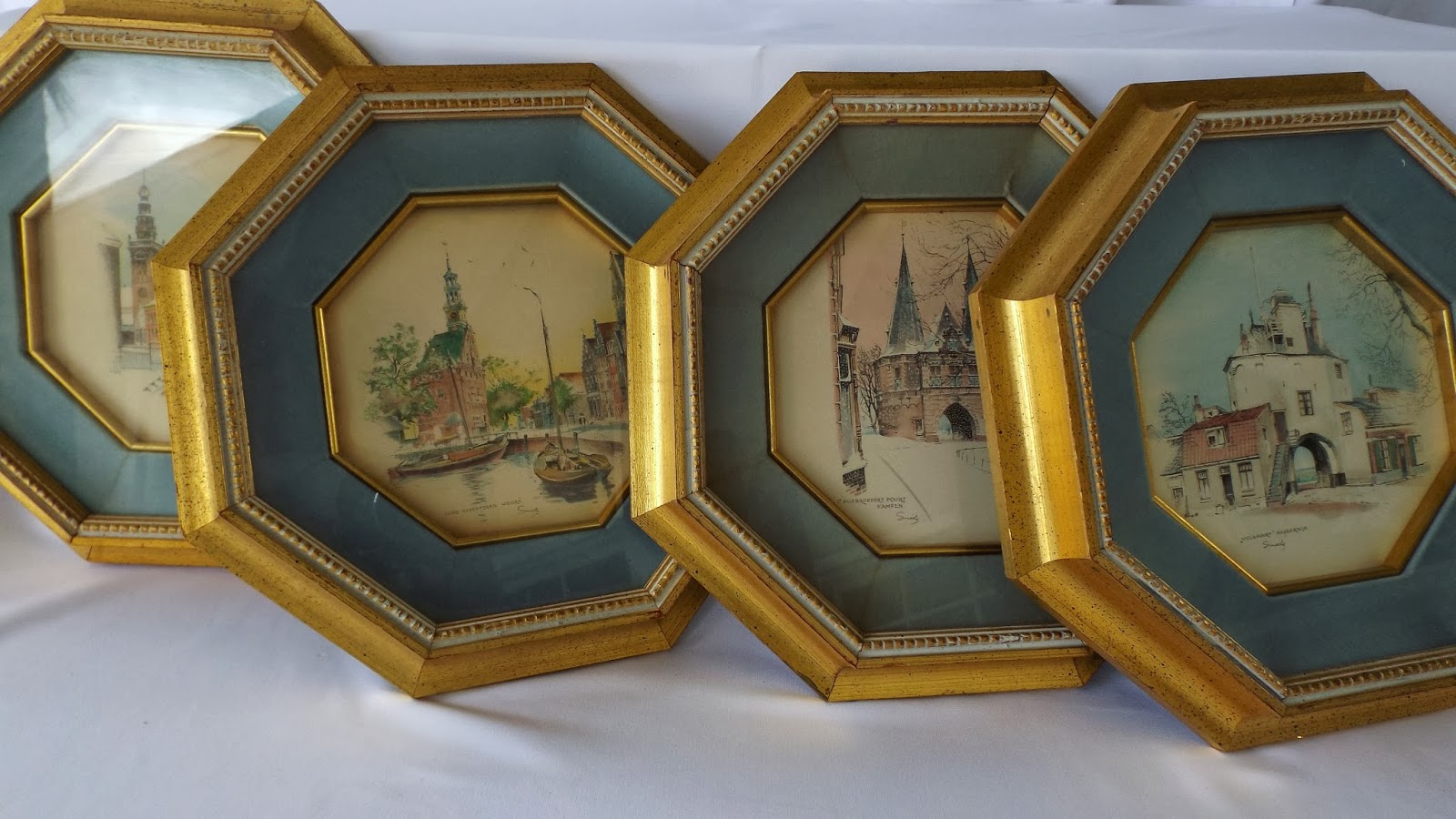 Still Stunning Vintage Resale Set of Four Octagon Shaped Gold Color