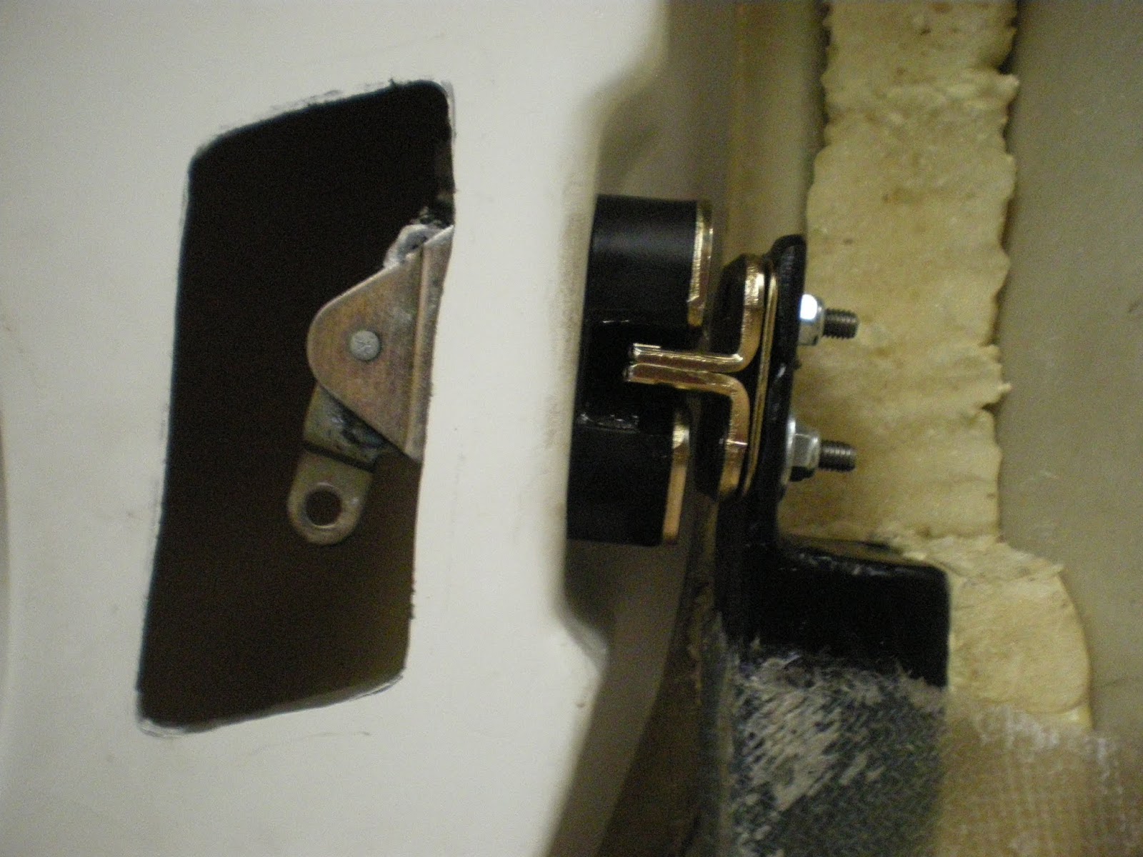 Classic Revival AC Cobra Replica SC 427 Door catches and striker