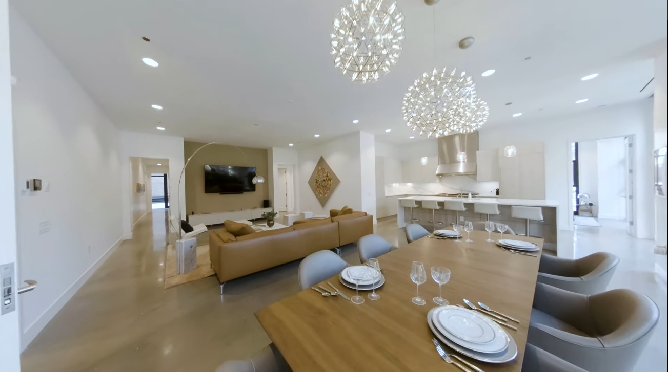 Luxury Condo Interior Design Tour vs. 900 W Washington Blvd #202 Chicago, IL 60607