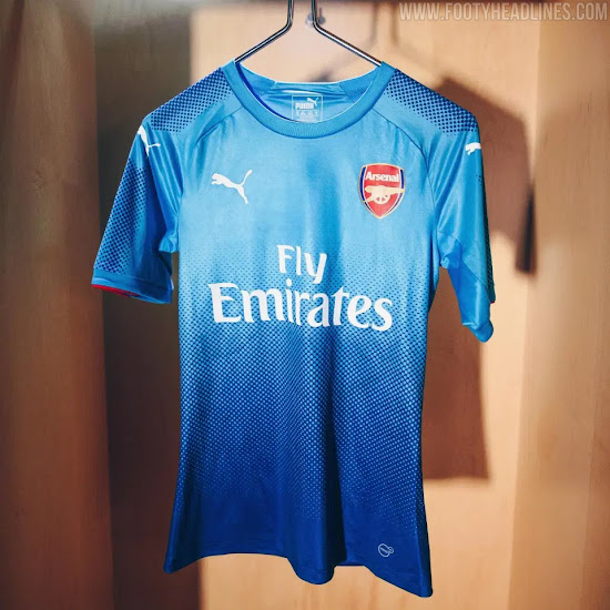 arsenal puma third kit