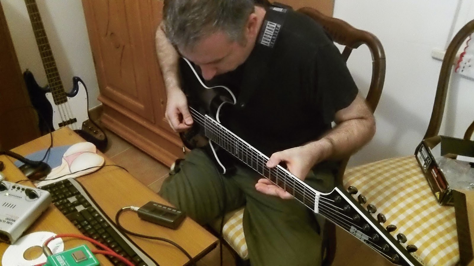 Atoragon's Guitar Nerding Blog HOW TO MIX A GUITAR SOLO (a guide for