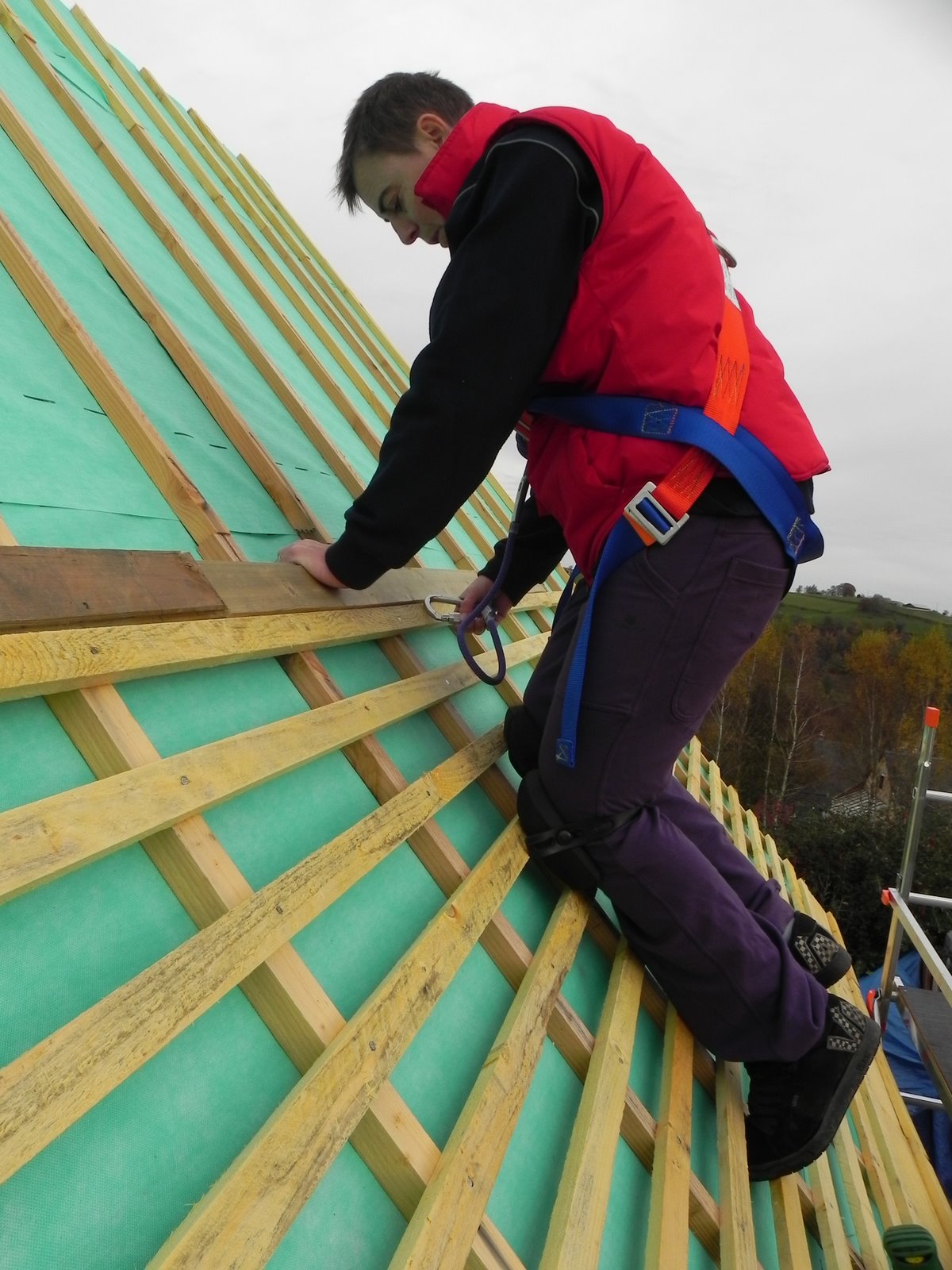 SL97 Pose des liteaux et charpente finie )