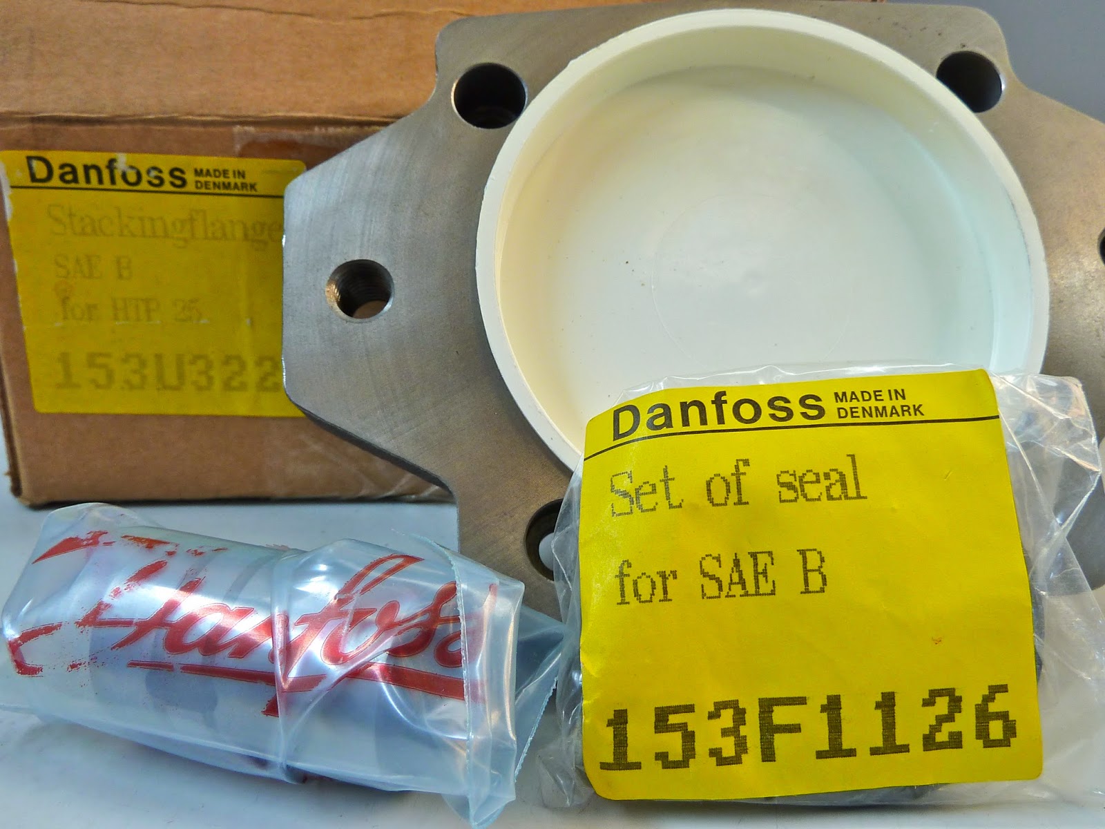 Turf Maintenance Hydraulics by P&R Hydraulics Ltd