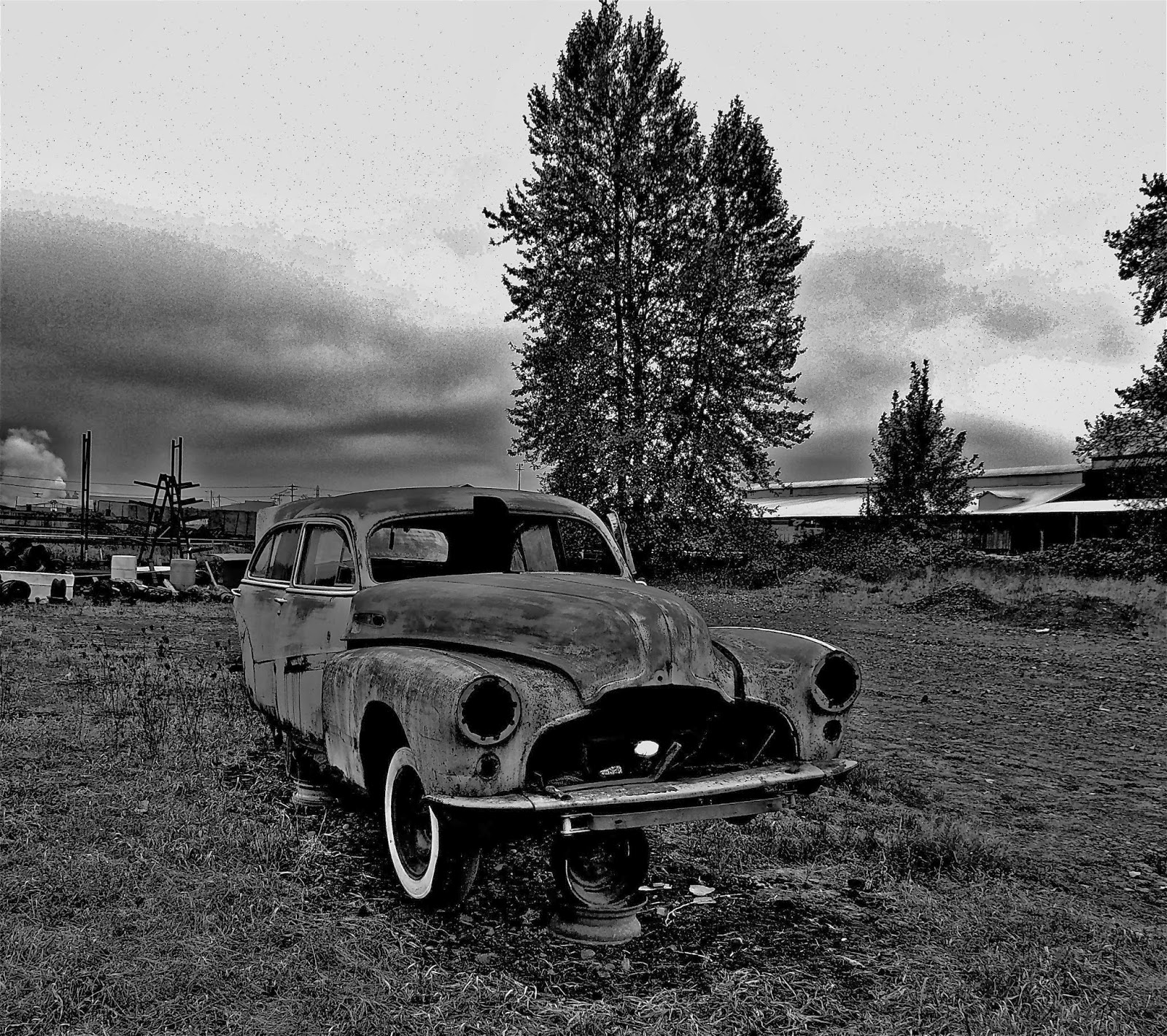 Insomniac Garage Art in the Junkyard