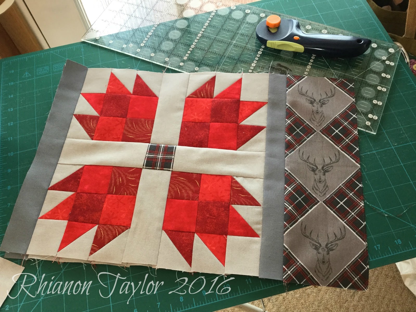 The Nifty Stitcher Table Mats with a Scottish/Canadian Theme
