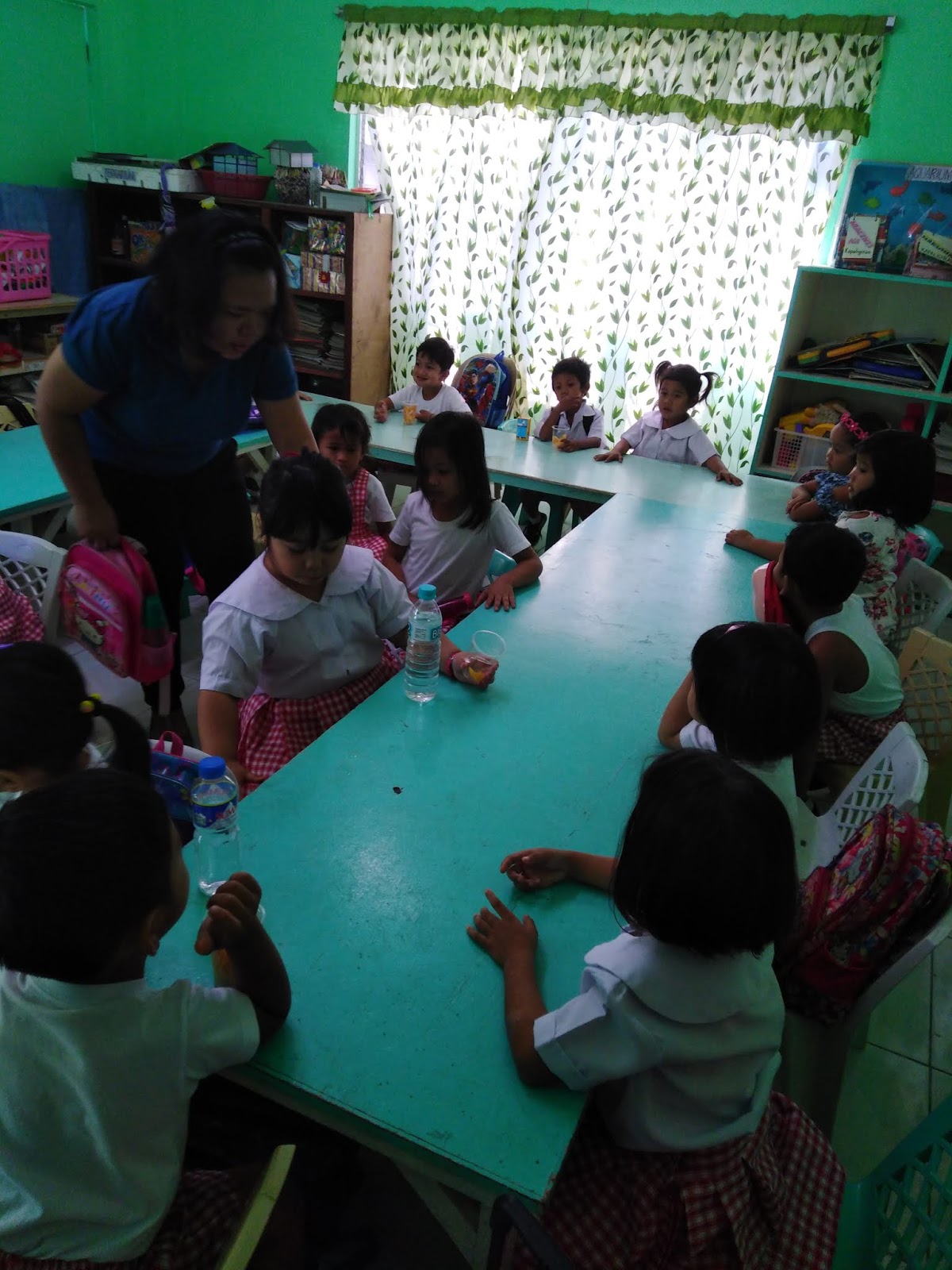 Elena Auf Den Philippinen