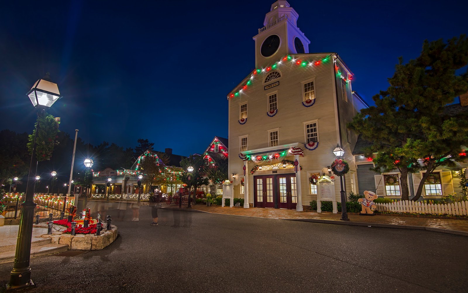 Christmas at American Waterfront