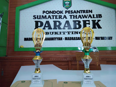 Juara 1 Cabang 10 Juz Putri dan 15 Juz Putri Seleksi MHQ Pesantren se-Indonesia (Wilayah Sumatera Barat)