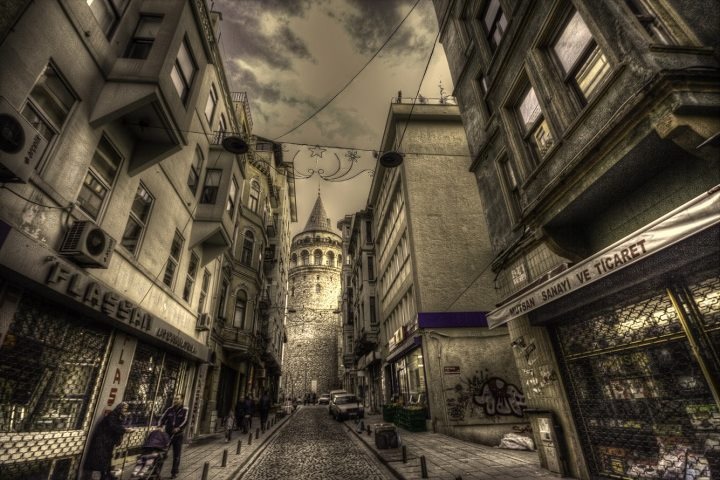 Galata' ya dogru...