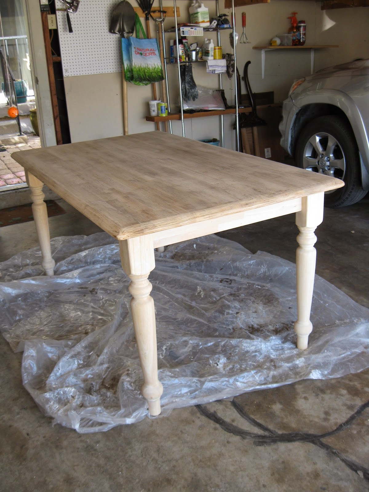 The Nurtured Nest How To Turn An Ugly, Generic Kitchen Table Into A Farmhouse Table Part 1