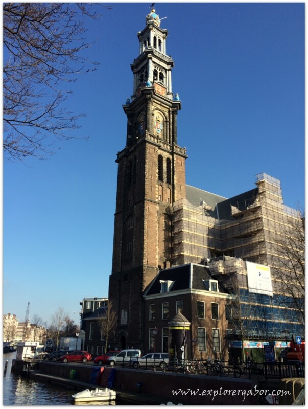 walking_amsterdam_churches