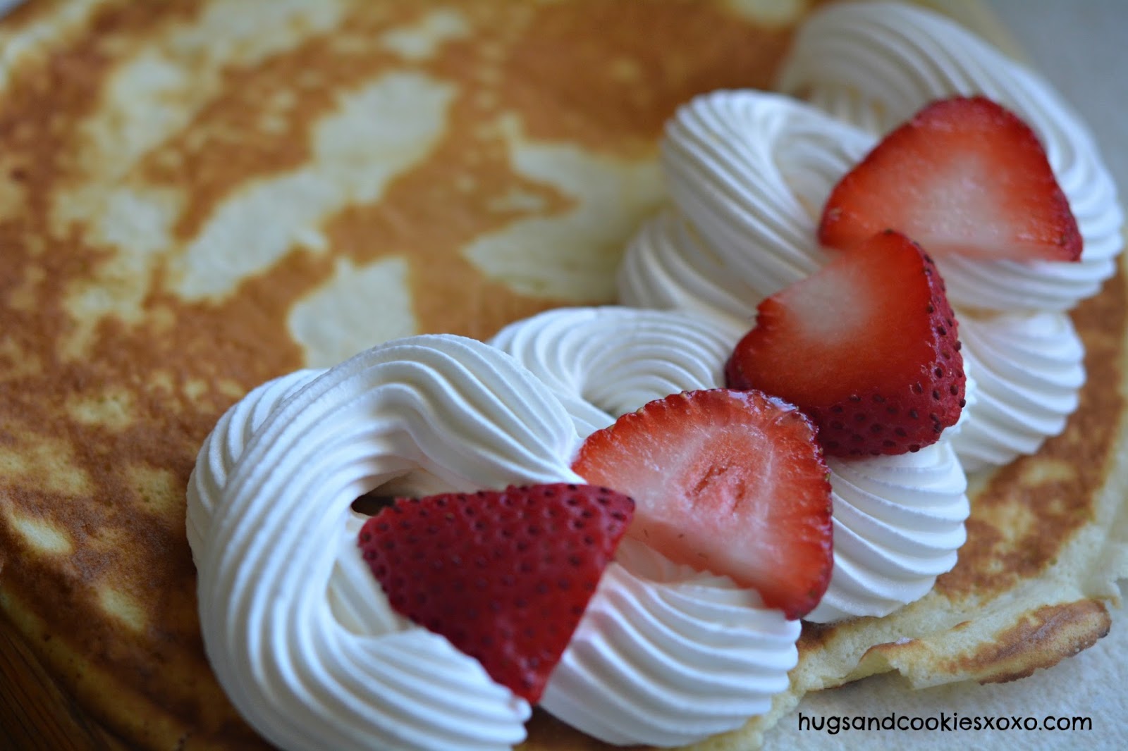 STRAWBERRY SHORTCAKE CREPES!!!!!! - Hugs and Cookies XOXO