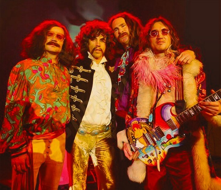 John Frusciante effects Dave Mail 38 As guitarras do vídeo de Dani