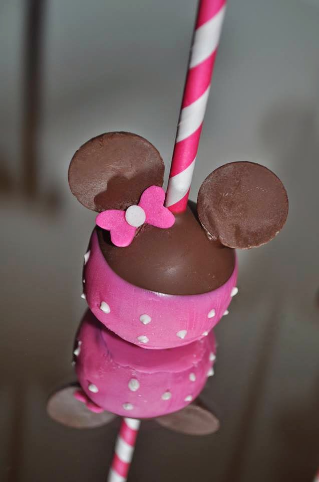 Yumtastics Minnie Mouse Cake Pops