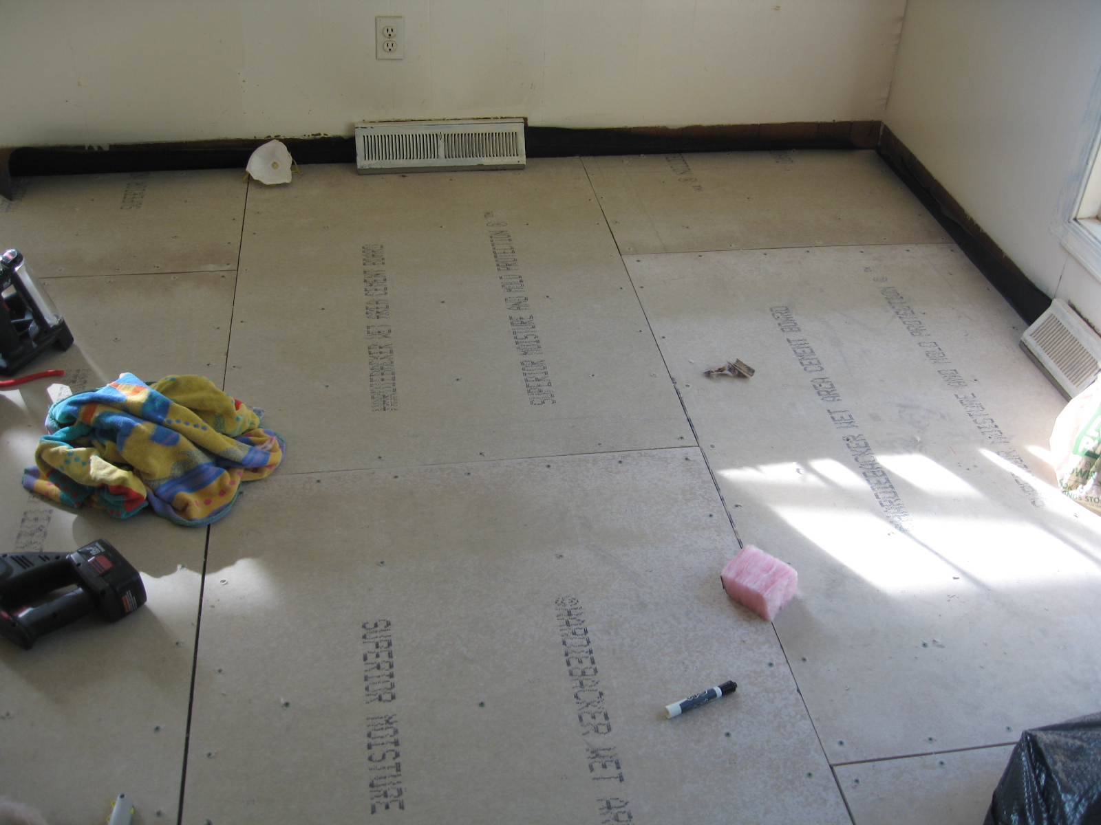 Plastic Free Bacon Day 289 Back on the floor