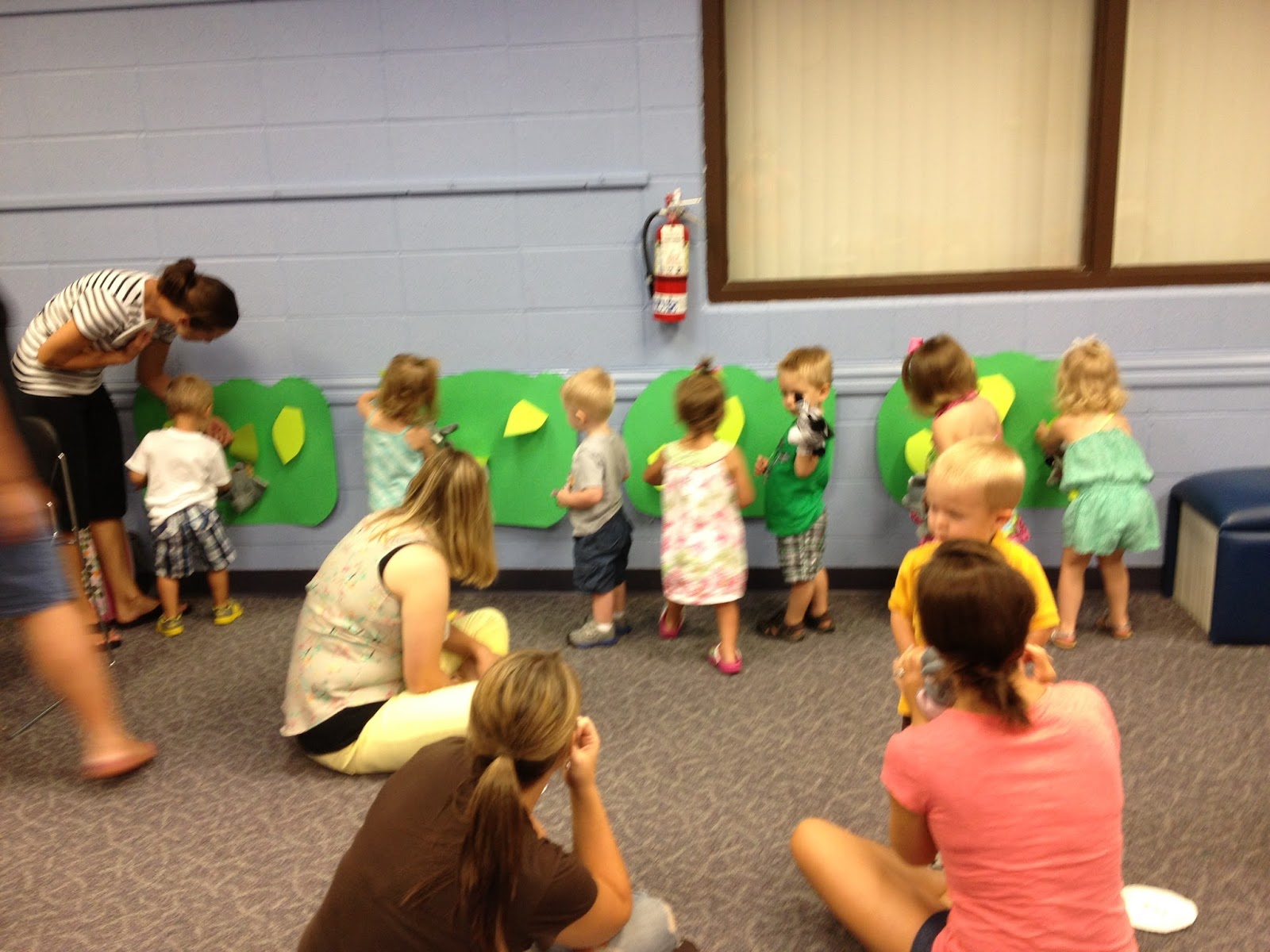 The Show Me Librarian: I Spy: A Story Time for Toddlers