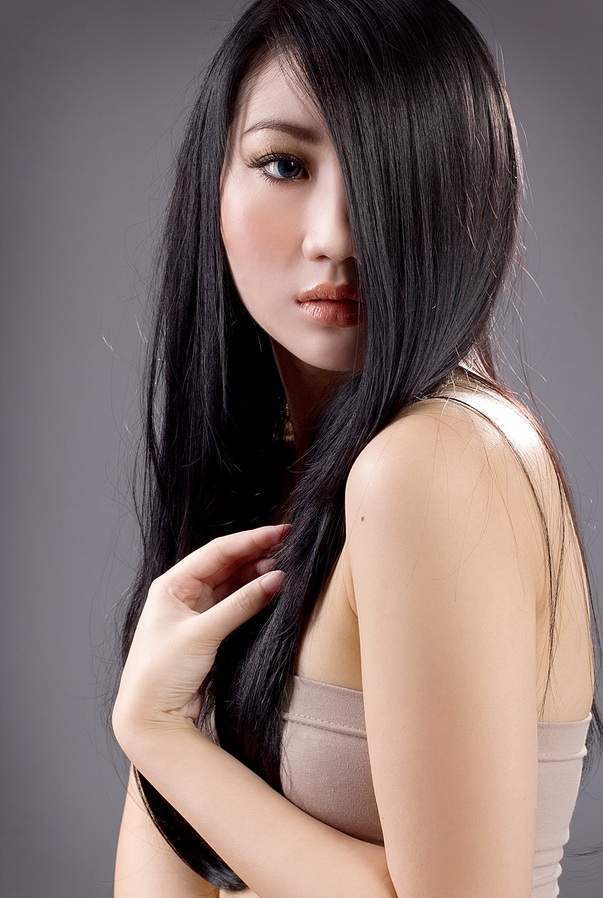 Profil Ade Sagita Halim Model Cantik Dengan Foto Ter Seksi. 