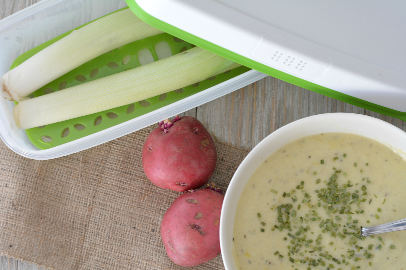 slow cooker potato leek soup